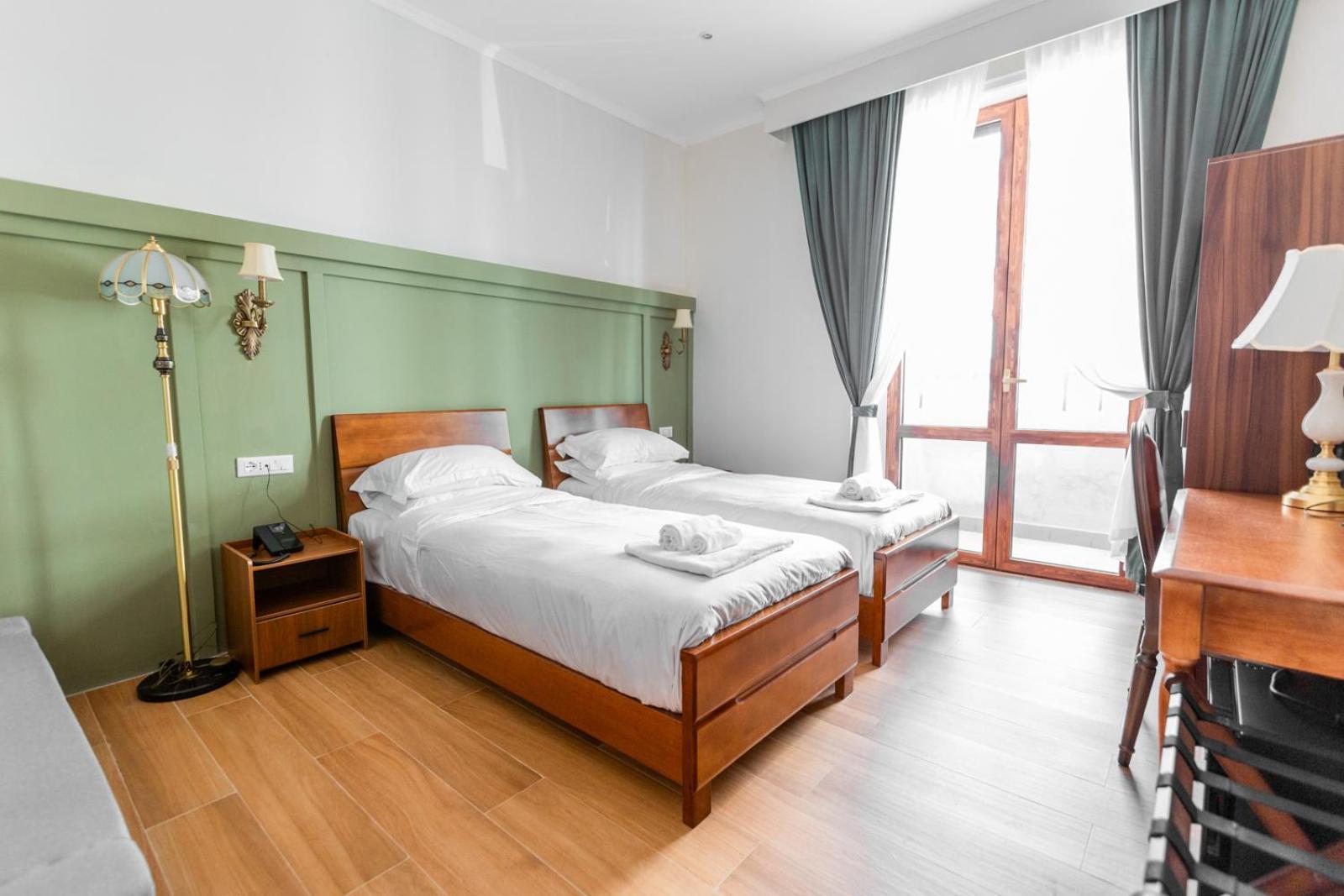 Modi Hotel Ливорно Экстерьер фото